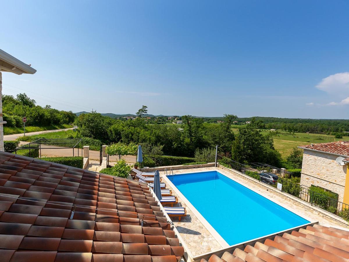 Villa Salvea With Heated Pool Montižana Eksteriør billede