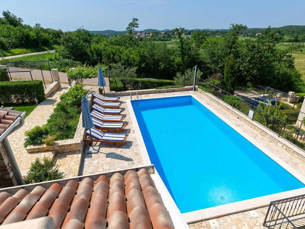 Villa Salvea With Heated Pool Montižana Eksteriør billede
